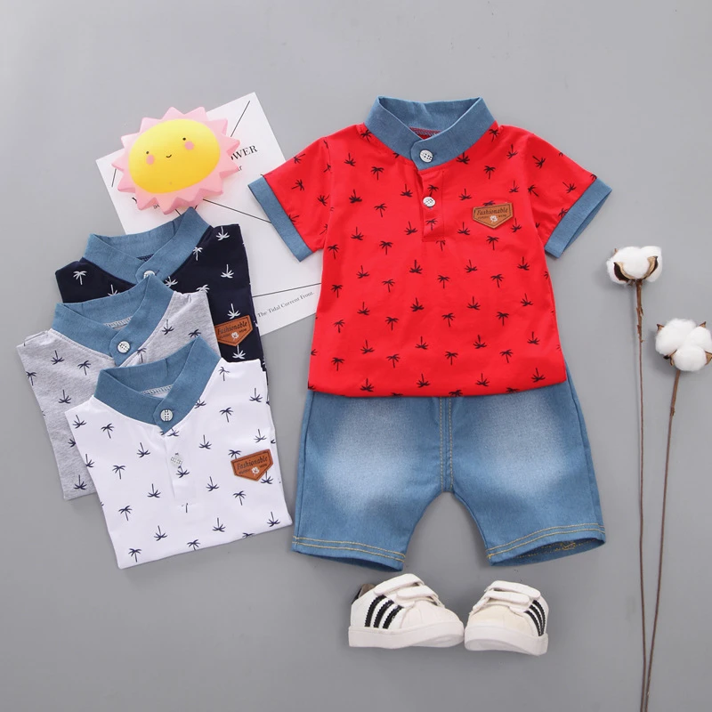 Лидер продаж, комплект одежды для маленьких мальчиков, Модный хлопковый топ с динозавром + джинсовые шорты спортивный костюм для маленьких