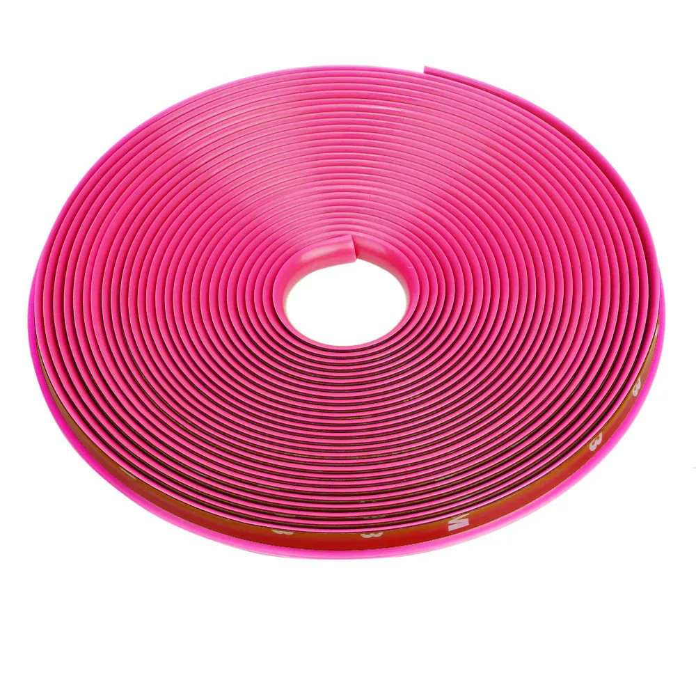 Wheel rim protector (12)