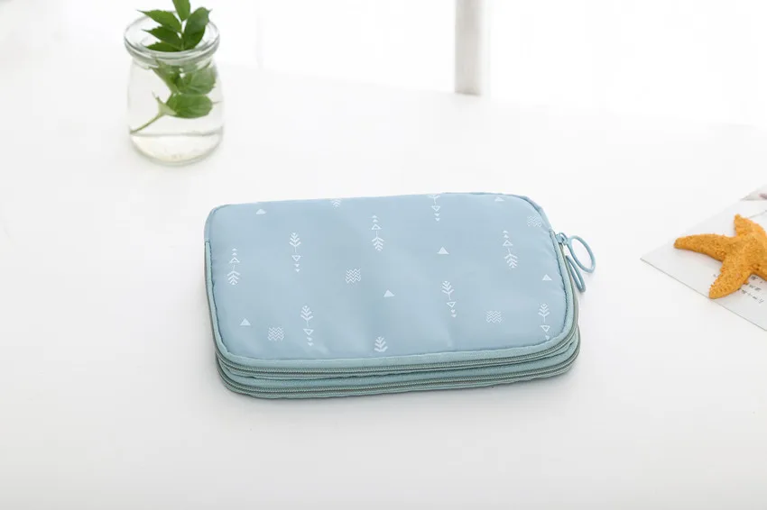 4376978318_453657242