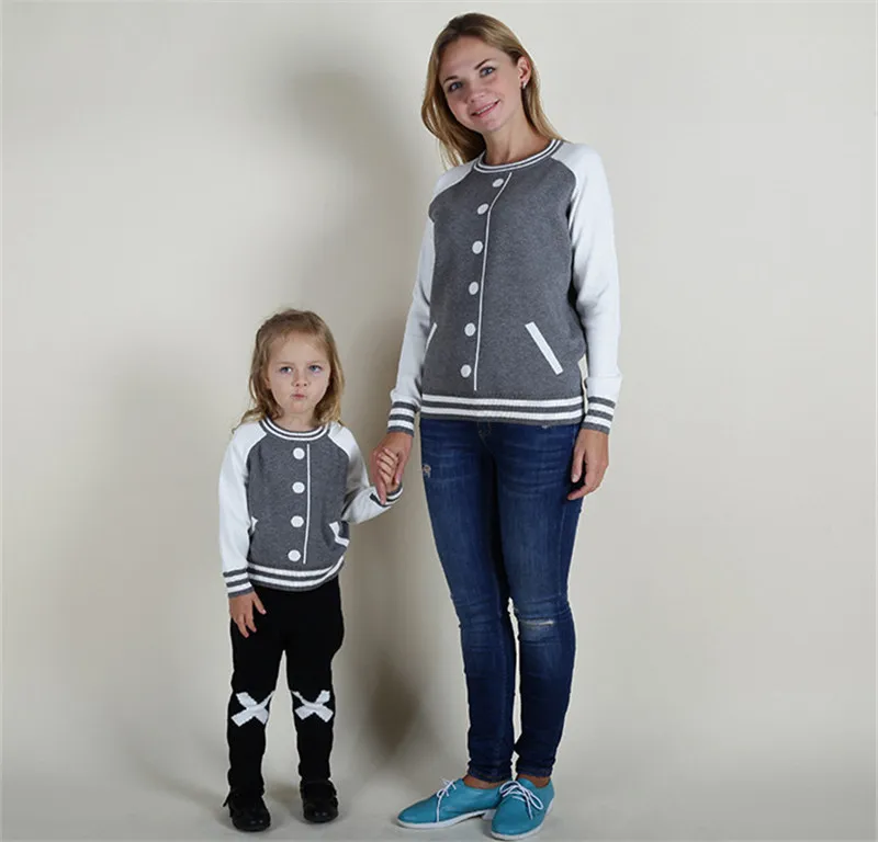 Осенний пуловер; свитер для мамы, дочки и сына; Повседневные свитера для девочек и мальчиков; Одежда «Мама и я»; Одинаковая одежда для семьи