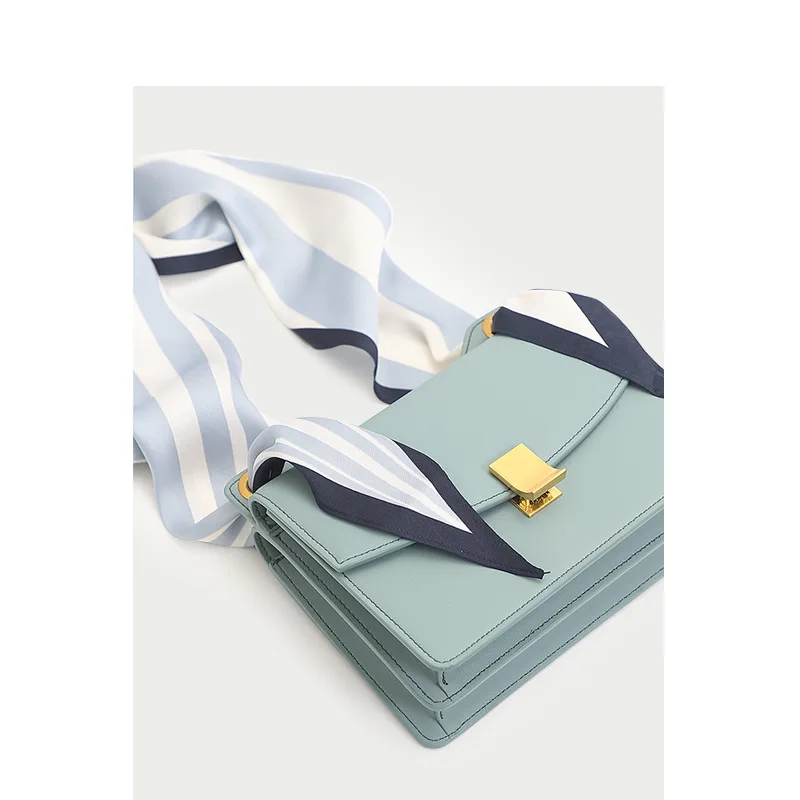 

2019 Split Leather Ladies Color Canvas Wide Shoulder Strap Silk Scarf Obliquely Wrap Cowhide Square Single Shoulder Bag Ladies