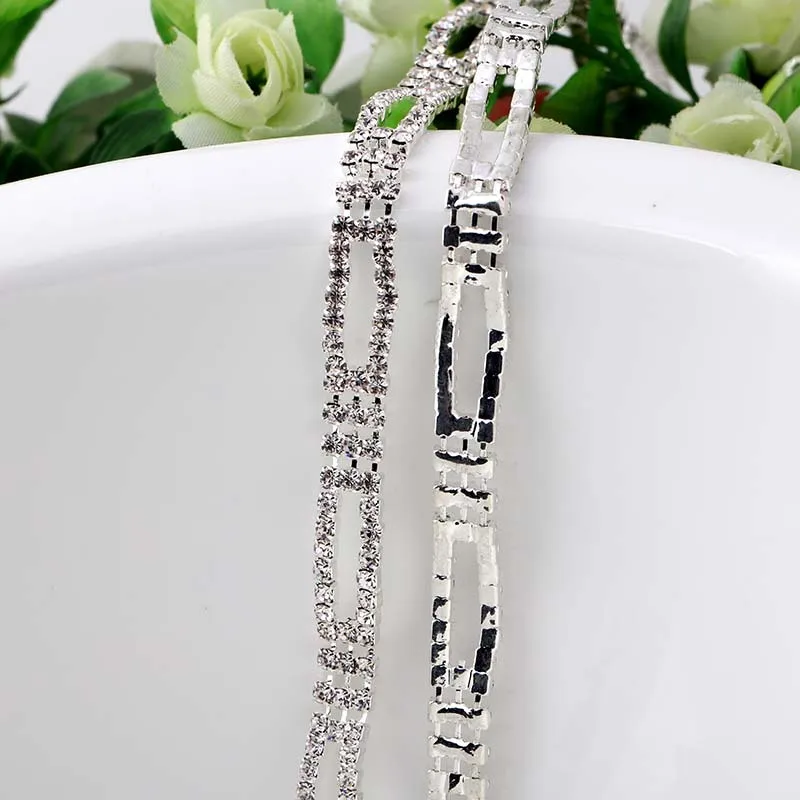 

Factory direct sales! glass crystal sew-on fancy Rhinestone claw chain For DIY Wedding Dress Decoration and jewelry accessories