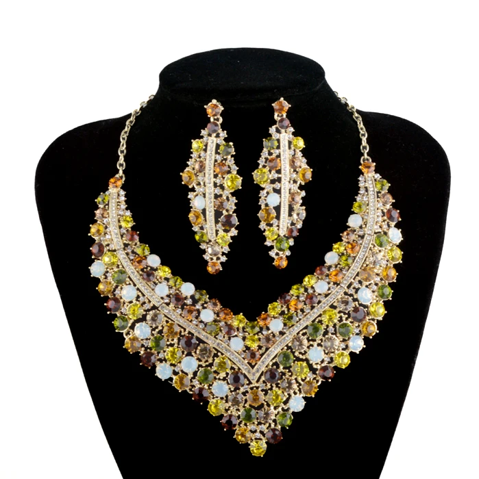 New Fashion Statement Necklace sets yellow color Combination For women