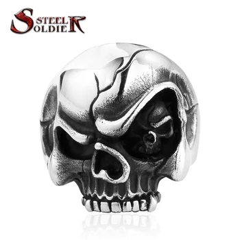 

steel soldier Skull In The skull Eye Personlity Biker Skull Rings men's skull ring Punk Gothic Style Jewelry