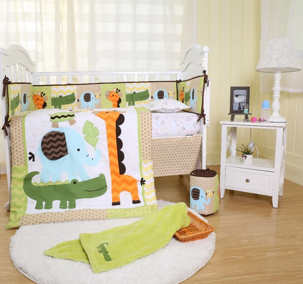 4pcs Baby Girl Bedding Rabbits Crib Nursery Quilt Bumper Sheet Crib Skirt *