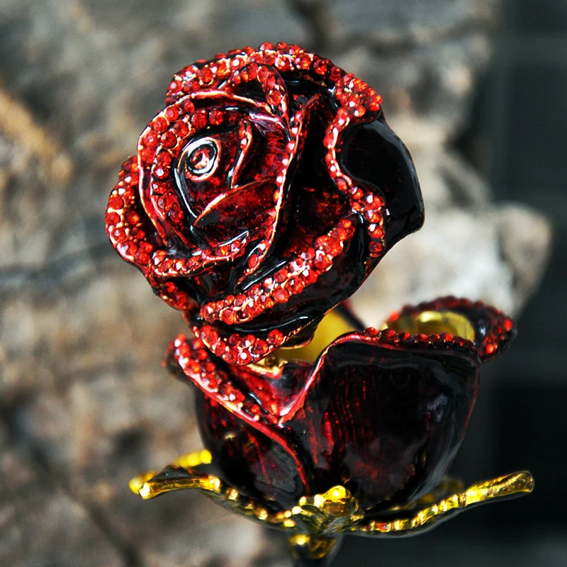 Rose Retro Jewelry Box European Ring Boxes Creative Princess Earrings Bracelets Necklaces Gift Organizer Zinc Alloy Storage Box