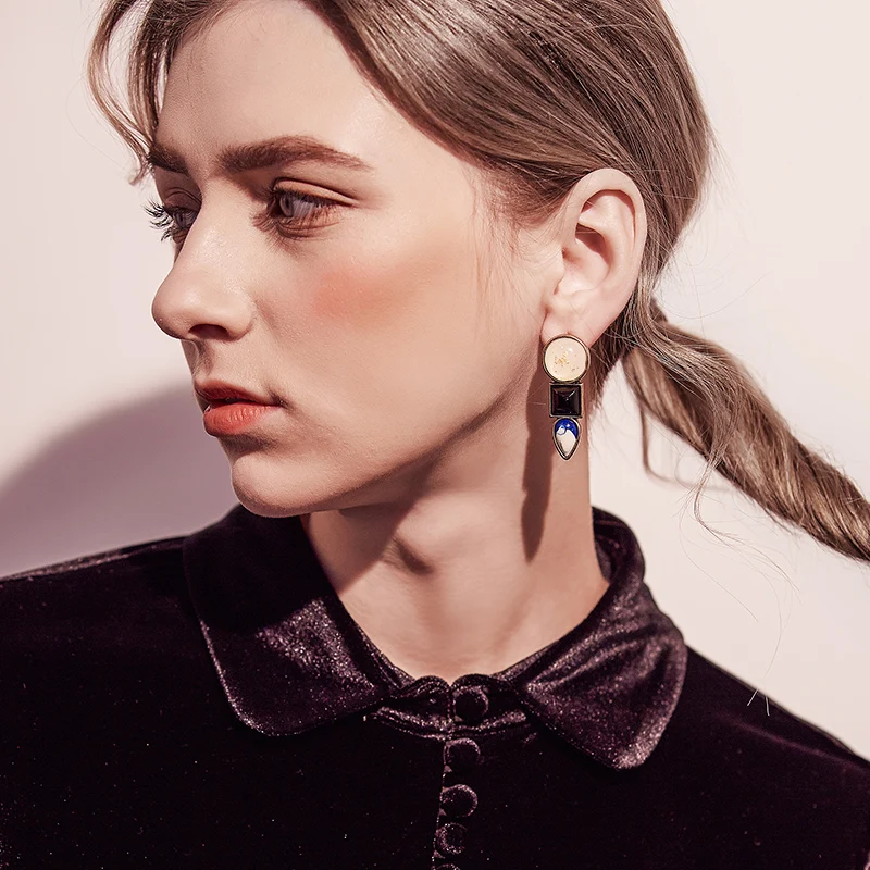 

Trendy Asymmetric Big Stud Earring Geometric Patterned Resin Gem Personalized Earring 2016 New Arrival