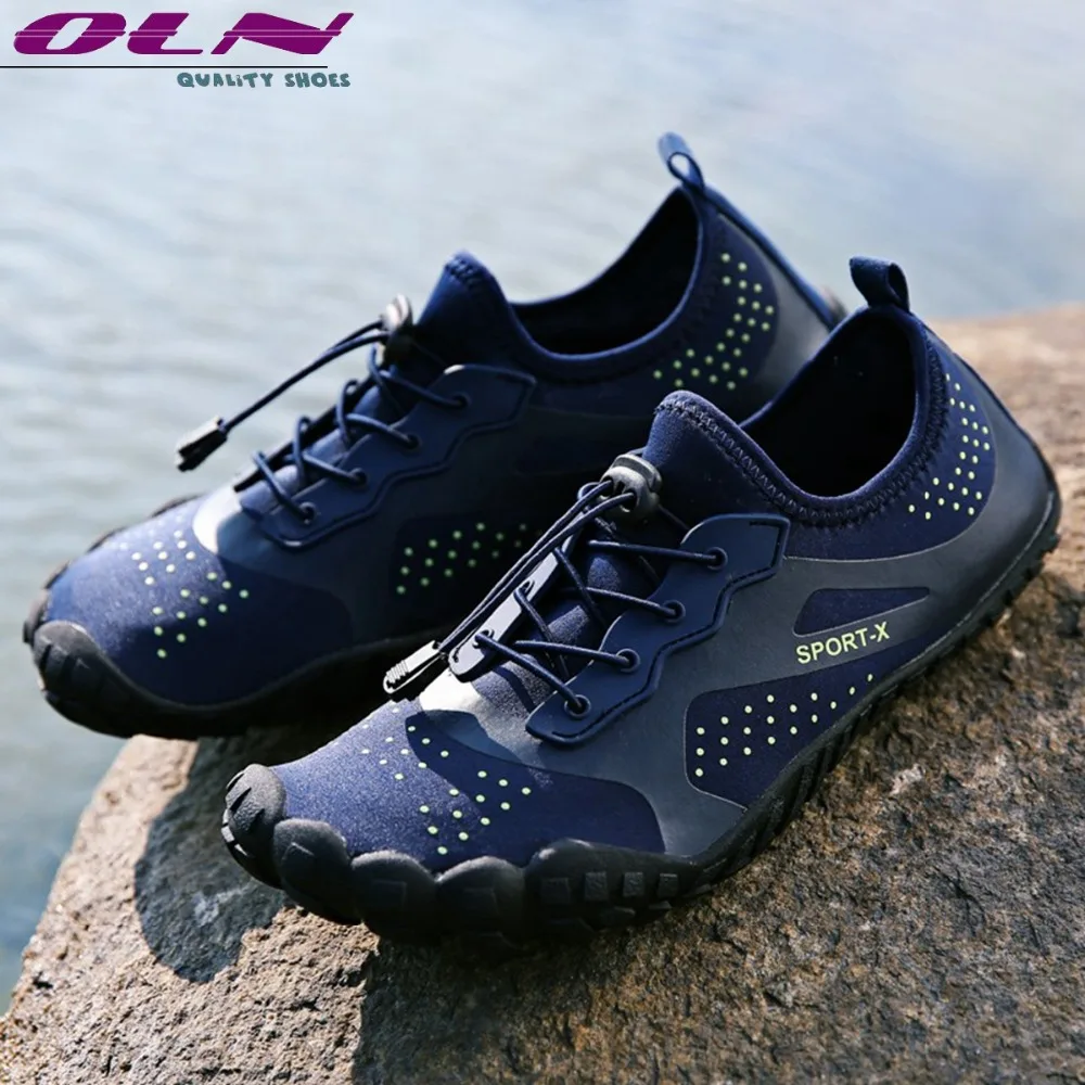 

OLN Couples Water Wading Shoes Men 2018 Quick Dry Five Fingers Sneakers Lovers Trekking Beach Shoe Lovers Swimming Diving Boots