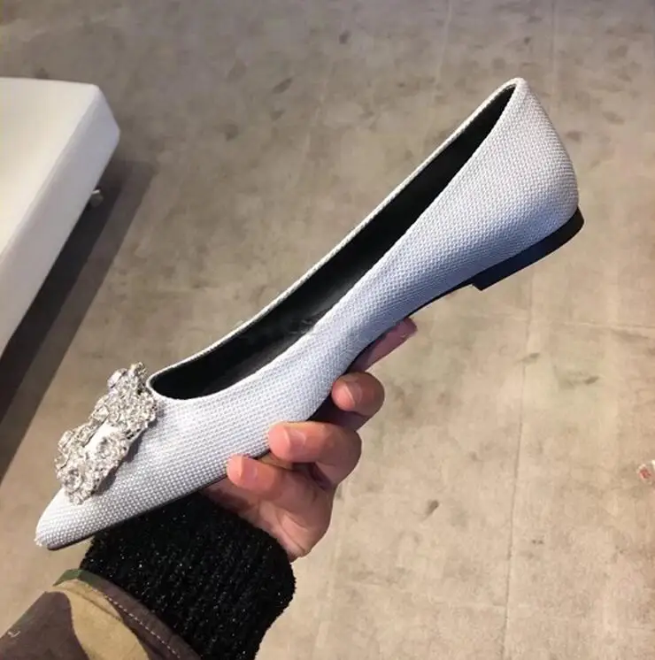 2018 spring new white flash diamond pointed-toe flat shoes women comfort sheepskin low-heeled shallow mouth shoes