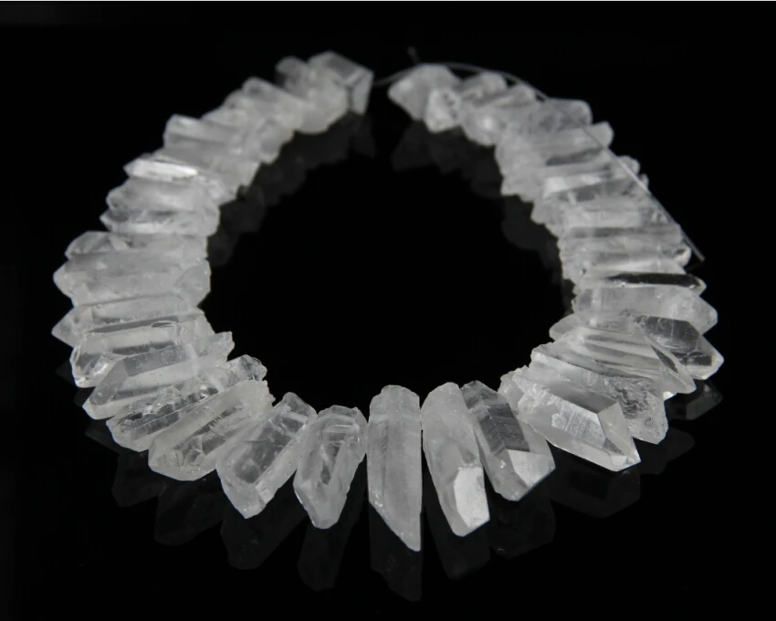 

AAA Grade!36pcs/strand,Natural Raw White Quartz Crystal Point Pendants,Clear Crystal Quartz Bead Necklaces,10-13x26-43mm