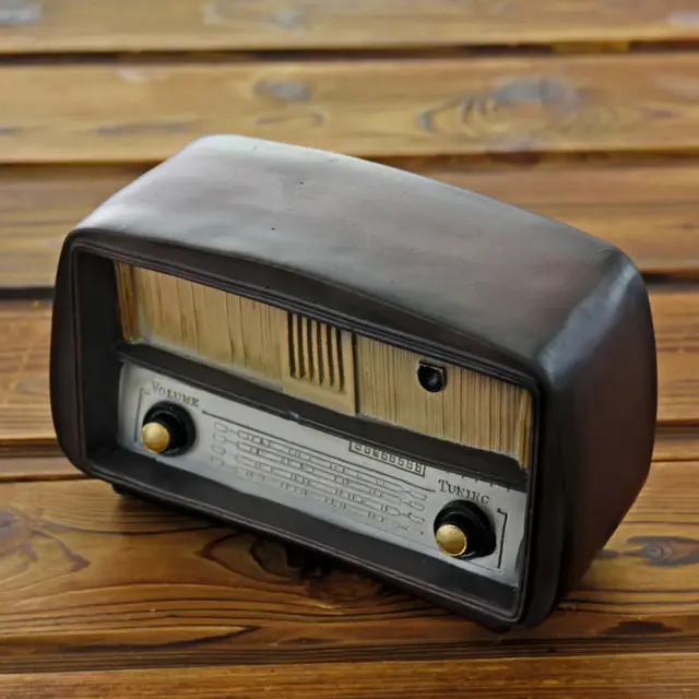 Home Decoration Accessories Ornaments Craft Retro Vintage Home Decor Nostalgic Radio Resin Model 18*11*7 cm-in Figurines & Miniatures from Home & ... Home Decoration Accessories Ornaments Craft Retro Vintage Home Decor Nostalgic Radio Resin Model 18*11*7 cm-in Figurines & Miniatures from Home & ...