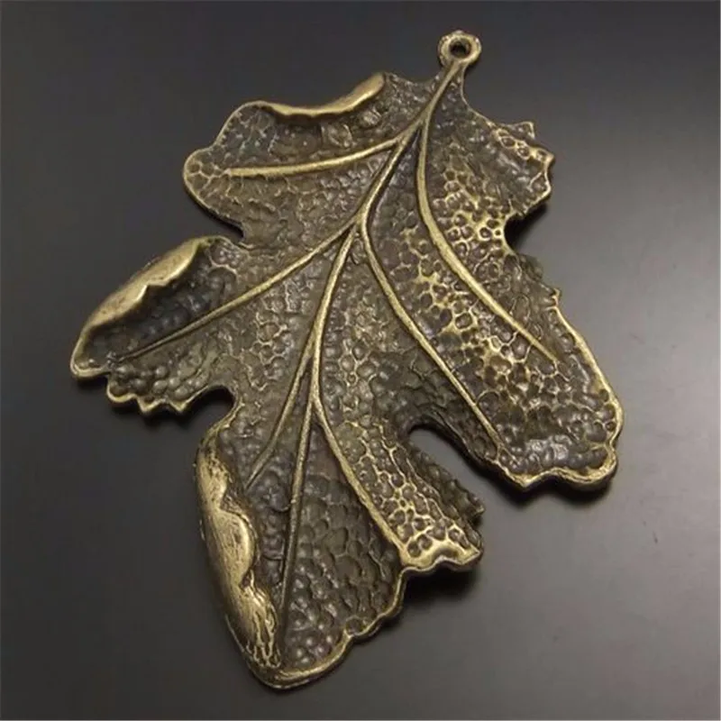 Wholesale 4pcs/pack antique bronze jewelry leaf Necklace charms Bracelet pendants Vintage Crafts Handmade Crafts Man Gifts 02380