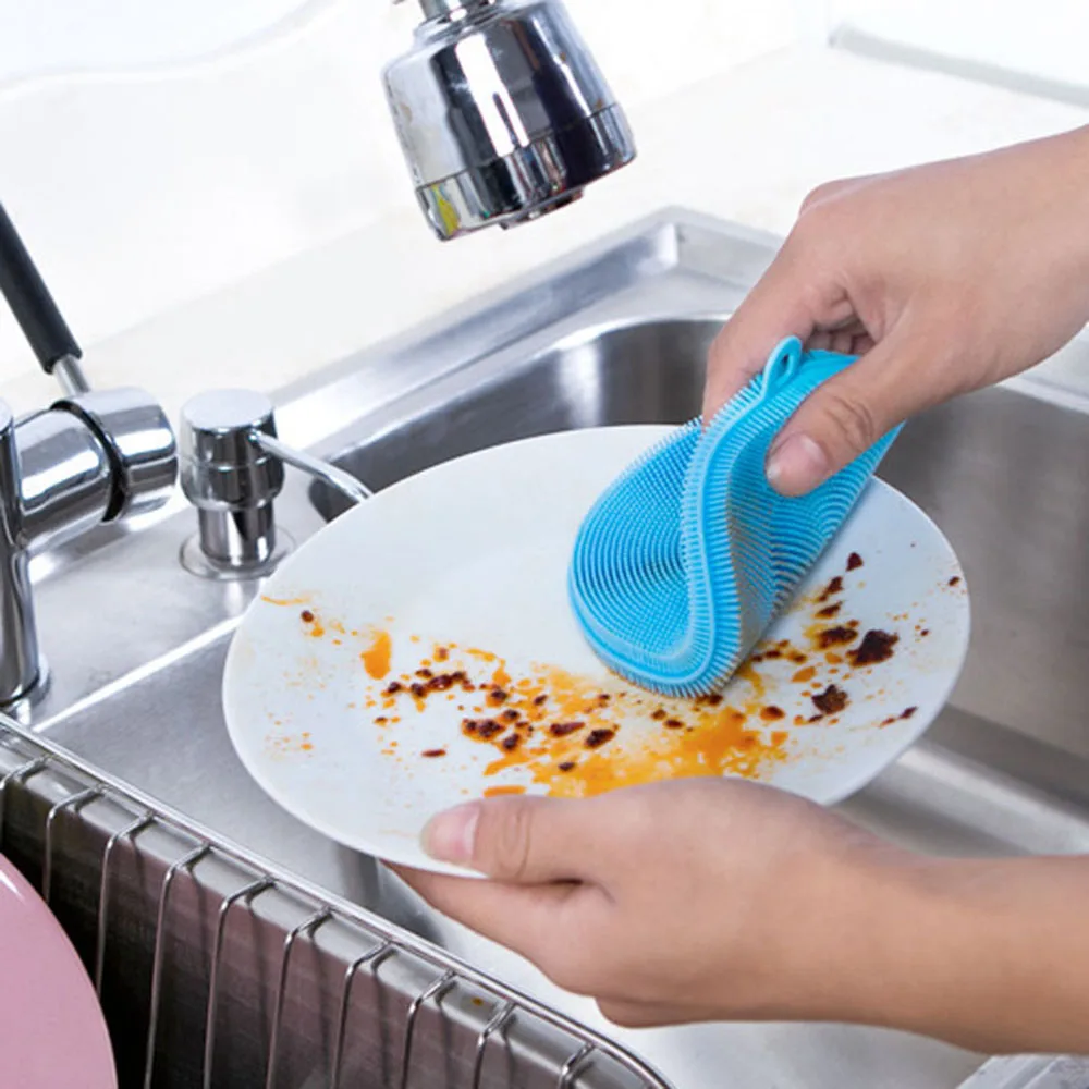 Эффект мытья посуды. Ополаскивание посуды. Мойка посуды. Щеточка для мытья посуды. Щетка для мойки посуды.