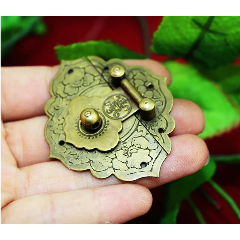 Antique Chinese Furniture Brass Flower Handle Lock Hasp Jewelry Wooden Box Locking Buckle Hasp Lock Latch,54*46mm,1 Set Antique Chinese Furniture Brass Flower Handle Lock Hasp Jewelry Wooden Box Locking Buckle Hasp Lock Latch,54*46mm,1 Set