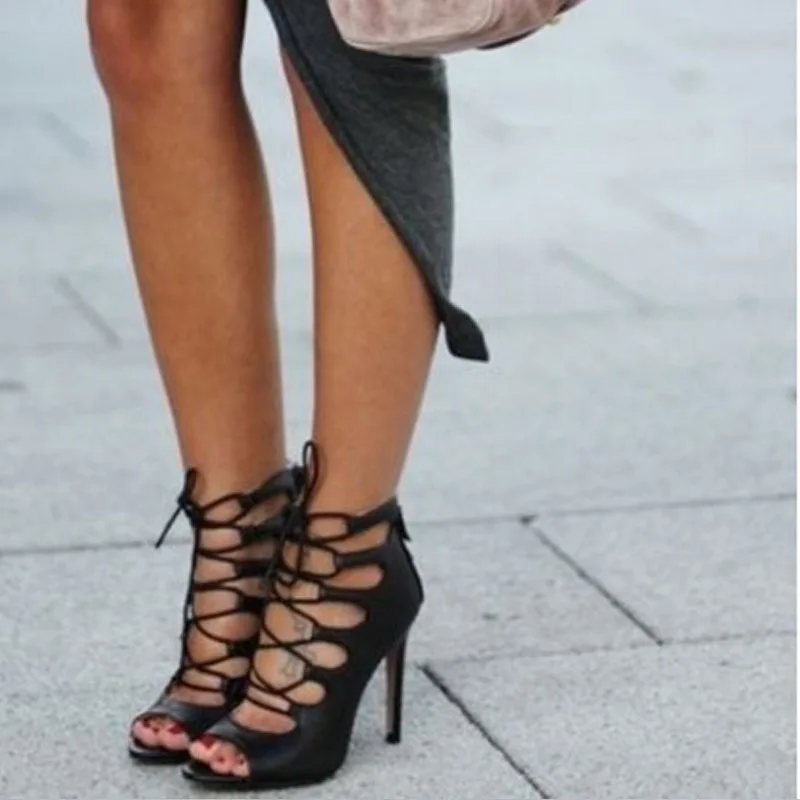 Женская обувь; летние пикантные босоножки на высоком каблуке с перекрестными ремешками; ботильоны на шнуровке; черные туфли-лодочки на шпильке с открытым носком; женская обувь; zapatos