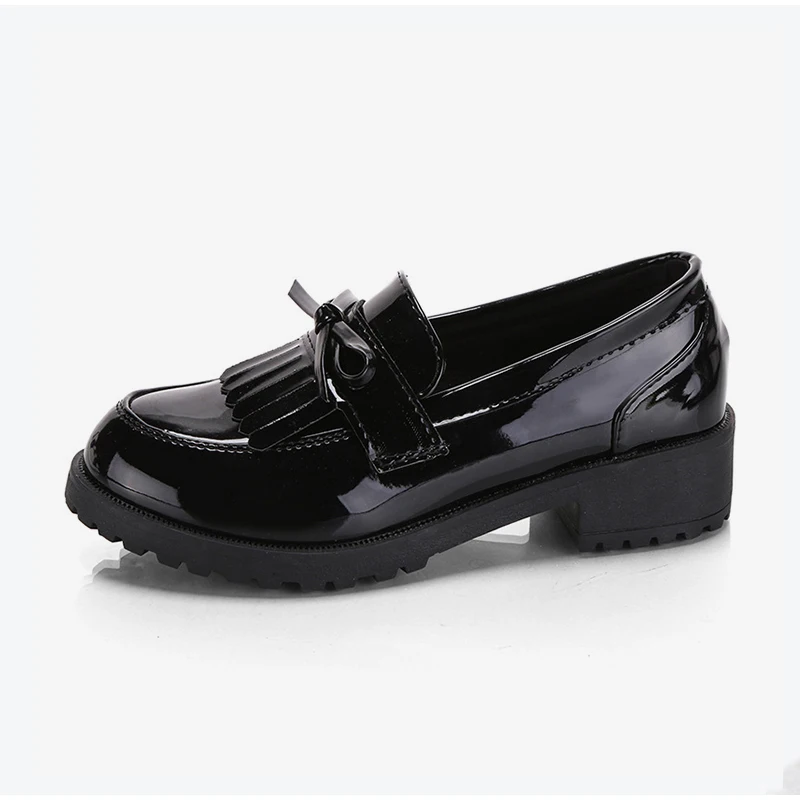 Женские весенние туфли в стиле Дерби на плоской подошве с бантом и кисточками; женские туфли-оксфорды из лакированной кожи на платформе без шнуровки; Женская Удобная модная обувь