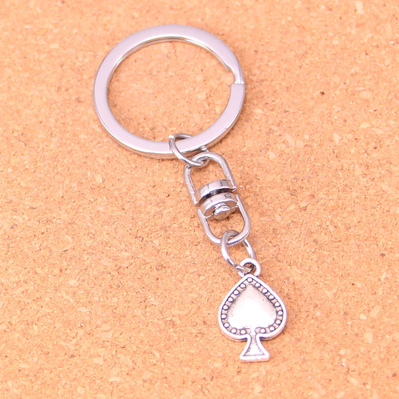 20Pcs poker spades Keychain Novelty Gadget Trinket Souvenir Christmas