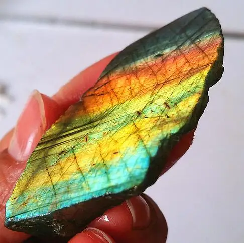 

Natural multicolor labradorite crystal original stone