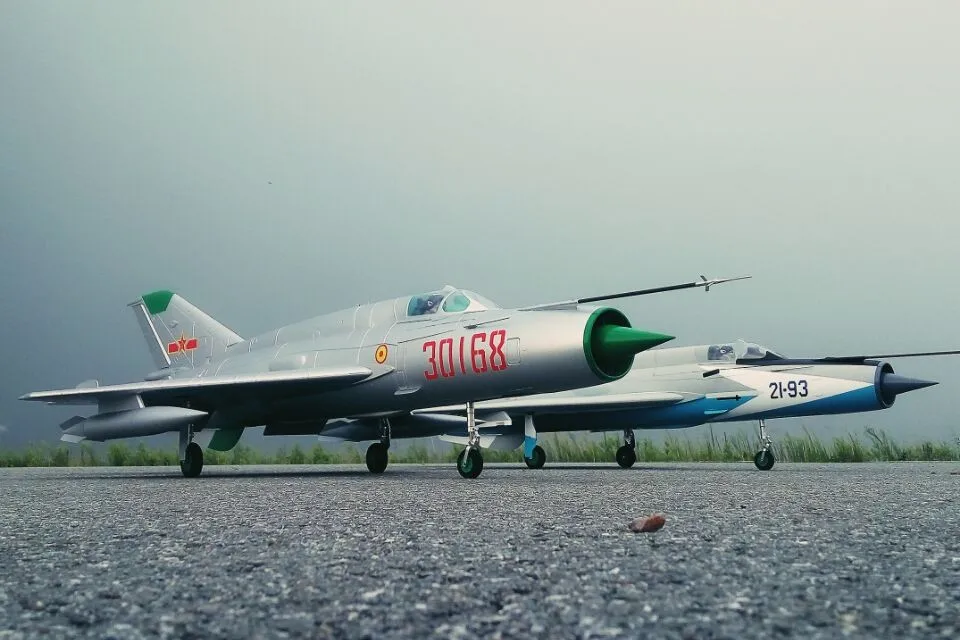 Freewing Mig-21 синий 80 мм EDF реактивный радиоуправляемый самолет модель-Deluxe PNP, PNP, комплект с сервоприводом и комплектом 4 версии, MIG, MIg21, MIG 21