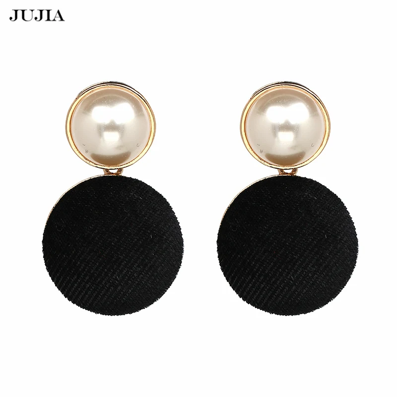 

Fashion Statement Simulated Pearl Velvet Ball Earrings For Women Drop Earring Female Jewelry Brincos