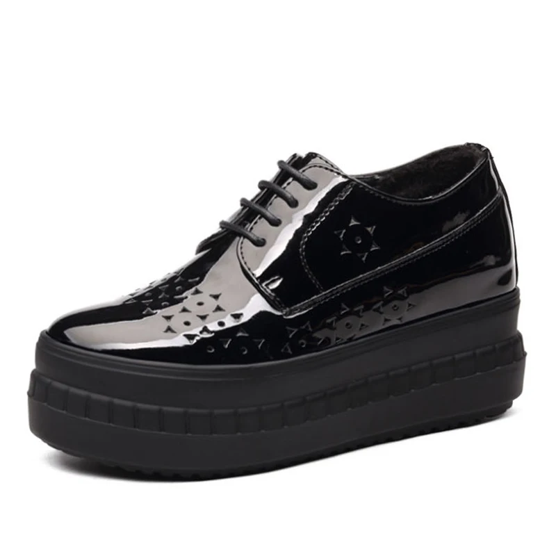 Новая модная обувь; женская обувь на плоской платформе; обувь, увеличивающая рост, из мягкой кожи с круглым носком; женская брендовая обувь; ZH2443 - Цвет: Black 6cm 02