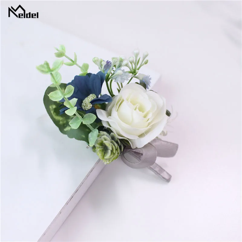 boutonniere-15342-2