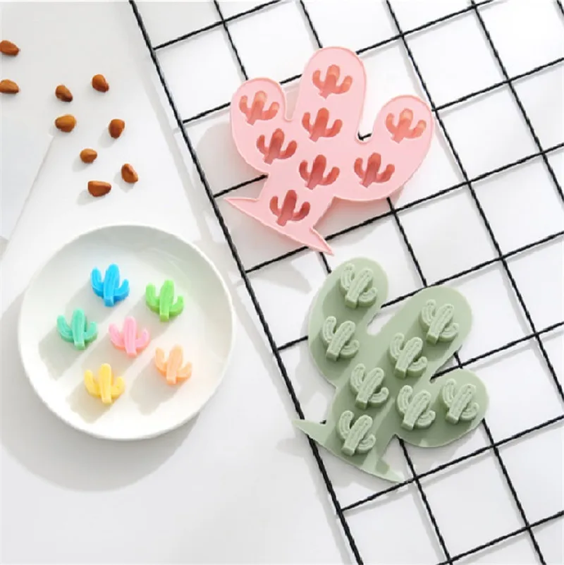 

Mini Cactus silicone mold Handmade Chocolate Mold Cute Soap Mold cake decorating tools DIY Fondant/Candy Mould 14.2x14.5x1.7cm