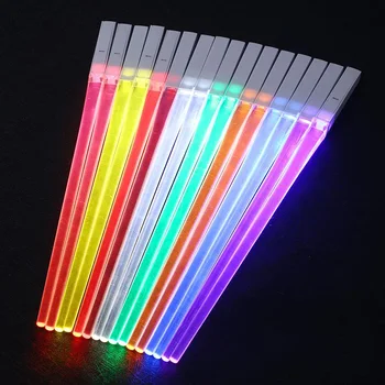 

Dropshipping 1 Pair LED Light Up Chopsticks Sticks Dinning Room Dinner Party Tableware Funny Drop Shipping