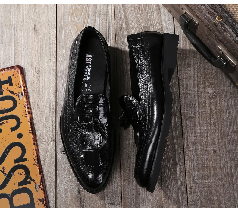 Men's Casual Wedding Dress Shoes Crocodile Leather Brogue Shoes Men Tassels Oxfords Shoes Slip-on Leather Penny Loafers Shoes (9)