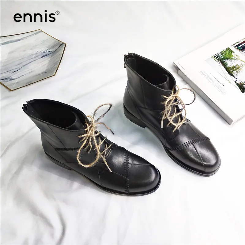 ENNIS/; дизайнерские ботинки; женские ботинки из натуральной кожи; женские ботильоны martin на шнуровке; цвет черный, бежевый; осенне-зимняя обувь на молнии; A956