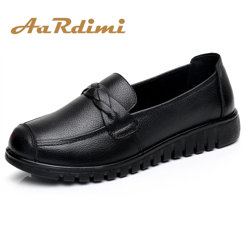 

AARDIMI Genuine Leather Women Flats Shoes Round Toe Slip On Casual Shoes Woman Sewing Solid Mother Shoes Flats Mocassin Femme