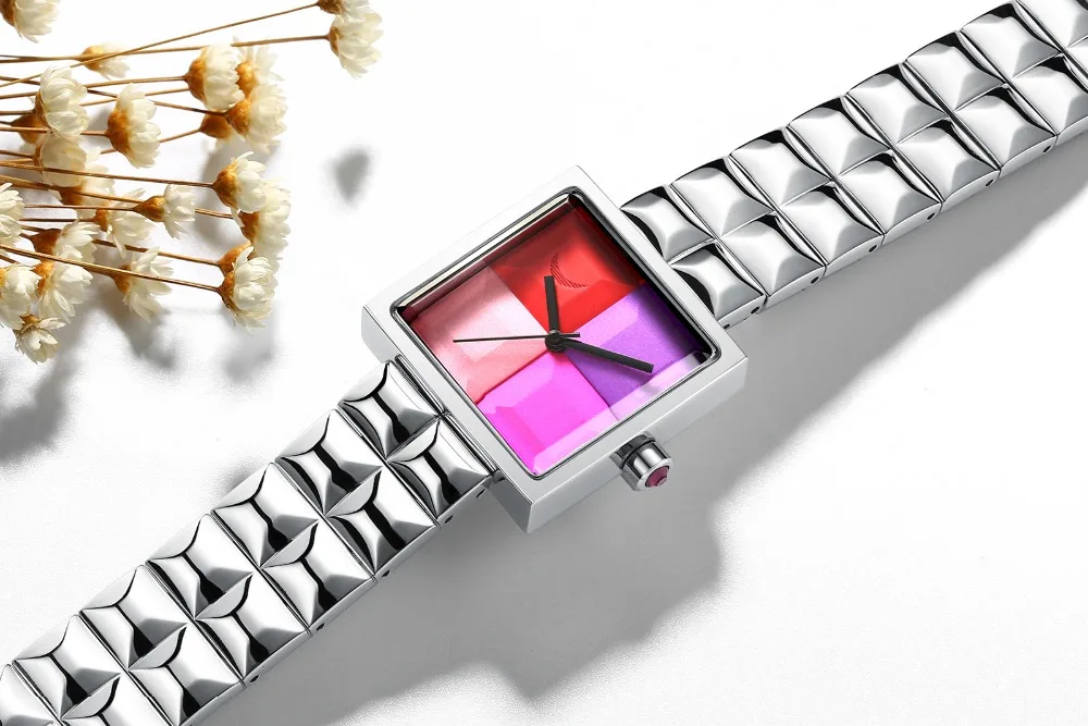 Водонепроницаемые Модные трендовые новые женские часы в рекреационных кварцевые женские часы многоцветные с прострочкой буквенный флаг м