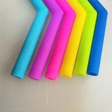 7 X многоразовые силиконовые пищевой питьевой соломинки с чистящими щетками Набор