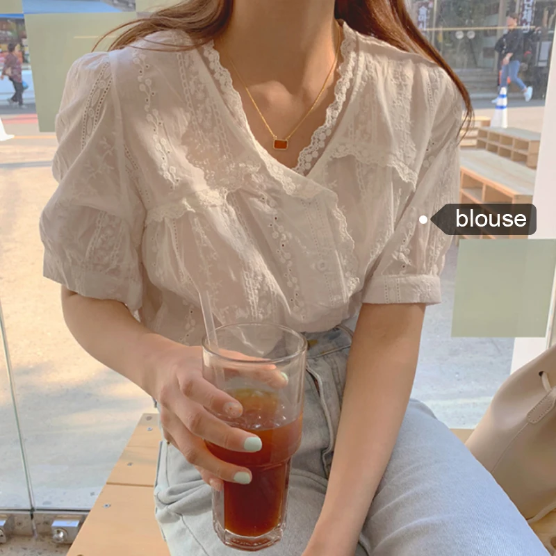 

Heavy Lace Trim Cute White Blouse Puff Sleeve Hollow Out Shirt Women Top Kawaii Summer Chemise Femme Chemisier Blusa Mujer