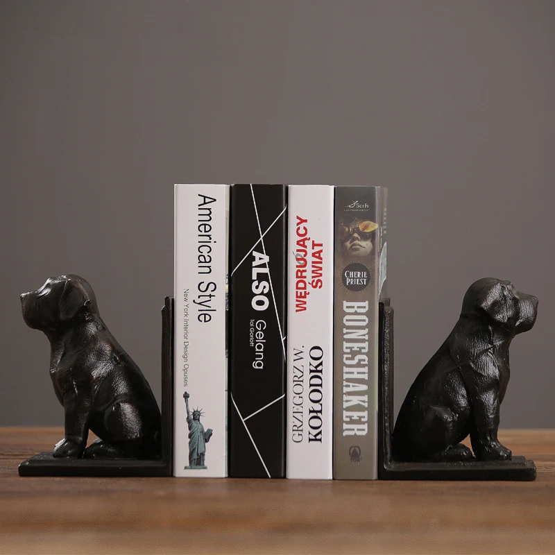 البلاد الأمريكي الشمالي دراسة غرفة المعيشة ديكور الديكور الراتنج الكلب الدفتين خزانة خزانة مكتب الحلي على كتاب