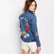 Женские весенние синие хлопковые джинсовые шорты, куртка с эффектом потертости, женский воротник с вышитыми цветами и буквами, ковбойская верхняя одежда, модное джинсовое пальто