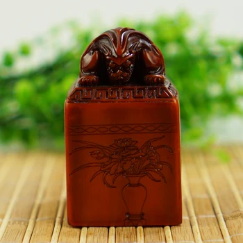 

Natural Shoushan stone, Tian Huang material, orchid Pi Xiu calligraphy and painting, seal cutting