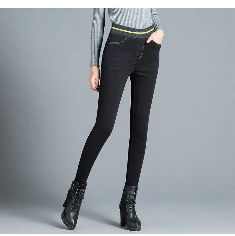 Большие размеры белые джинсы на утином пуху женские с высокой талией теплые утолщенные пуховые эластичные джинсовые брюки зимние тонкие