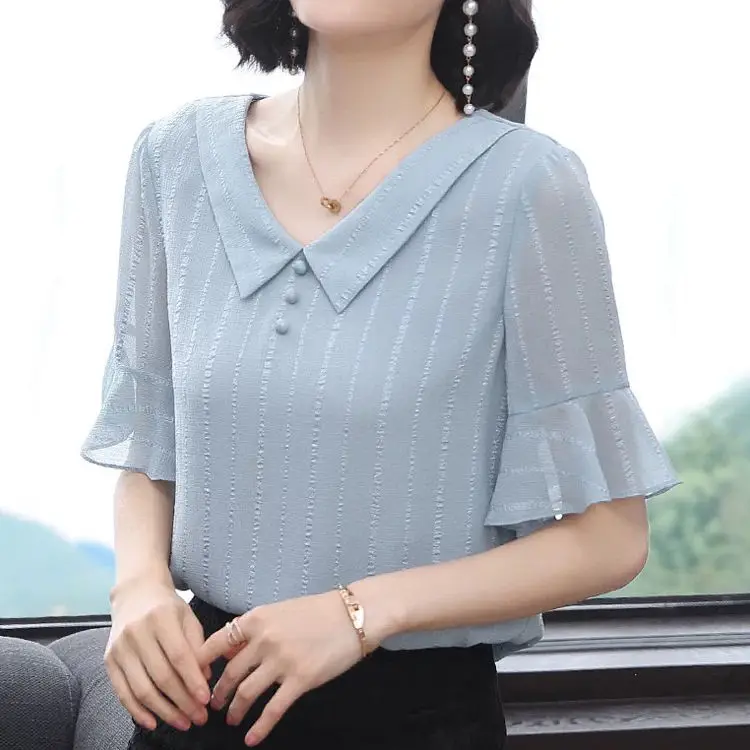 

Women Spring Summer Style Peter Pan Collar Blouses Tops Lady Casual Short Flare Sleeve Striped Blusas Tops Blue White DF2688