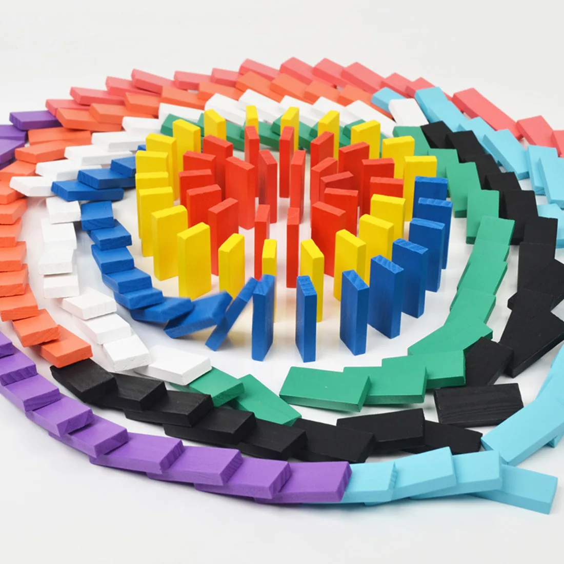 

200Pcs Wooden Domino Blocks Set for Kids Racing Games Intelligence Building and Stacking Blocks Education Toy