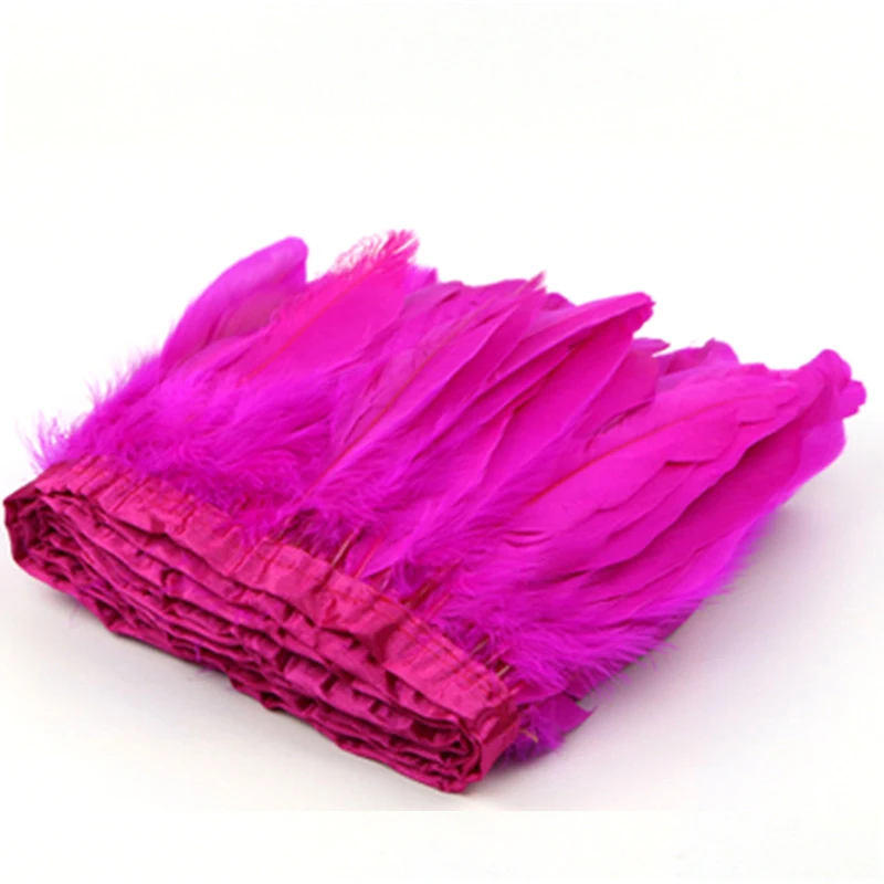 rose red gosoe feather trim