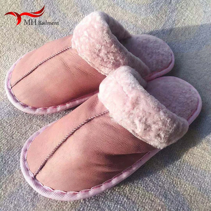 

Shoes women winter new sheep fur one sheep shearing fur fashion comfortable warm slippers home non-slip leather slippers women