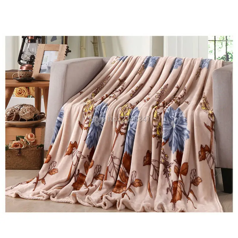 Plush Flannel Fleece Thin Blanket Throws Twin/Full/Queen/King Size Bed