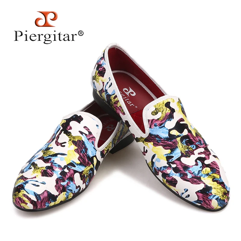 

2018 New Design Piergitar Handcrafted Multi-colors Tropical Camouflage Men's Casual Slipper men Loafer First Choice for Banquet