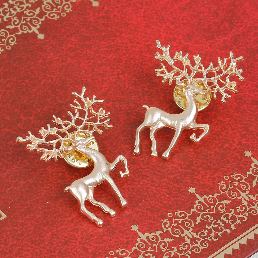 

PACGOTH Korean Style Bag Accessories For Woman Pin Badges Gold color Christmas Reindeer 49mm x 44mm, 1 Piece