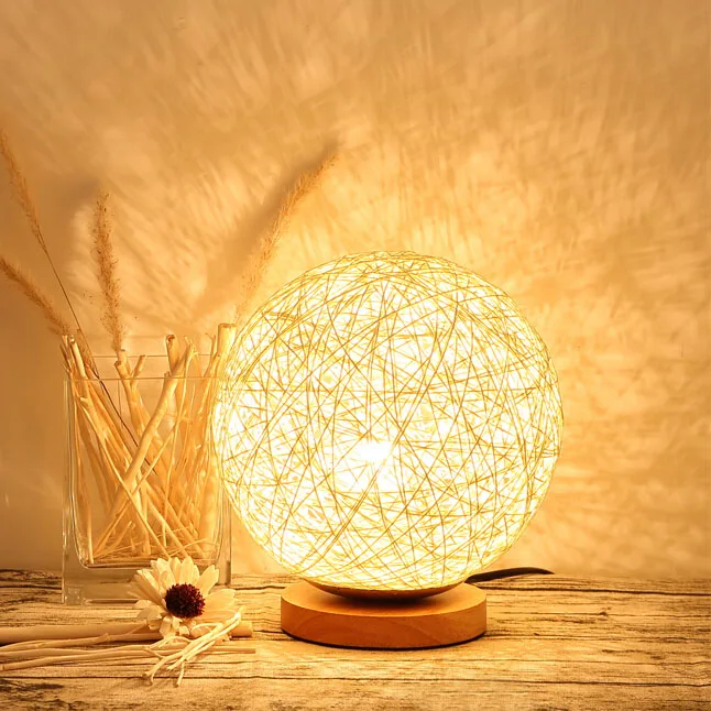 Винтажная настольная лампа ручной работы деревянная Базовая для спальни
