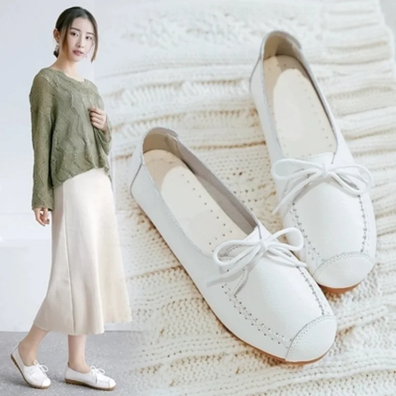 

2019 new spring single shoes leather flat casual shoes versatile shallow white shoes soft bottom summer shoes