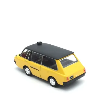 

1:43 Former Soviet taxis Alloy car model 9.5cm long