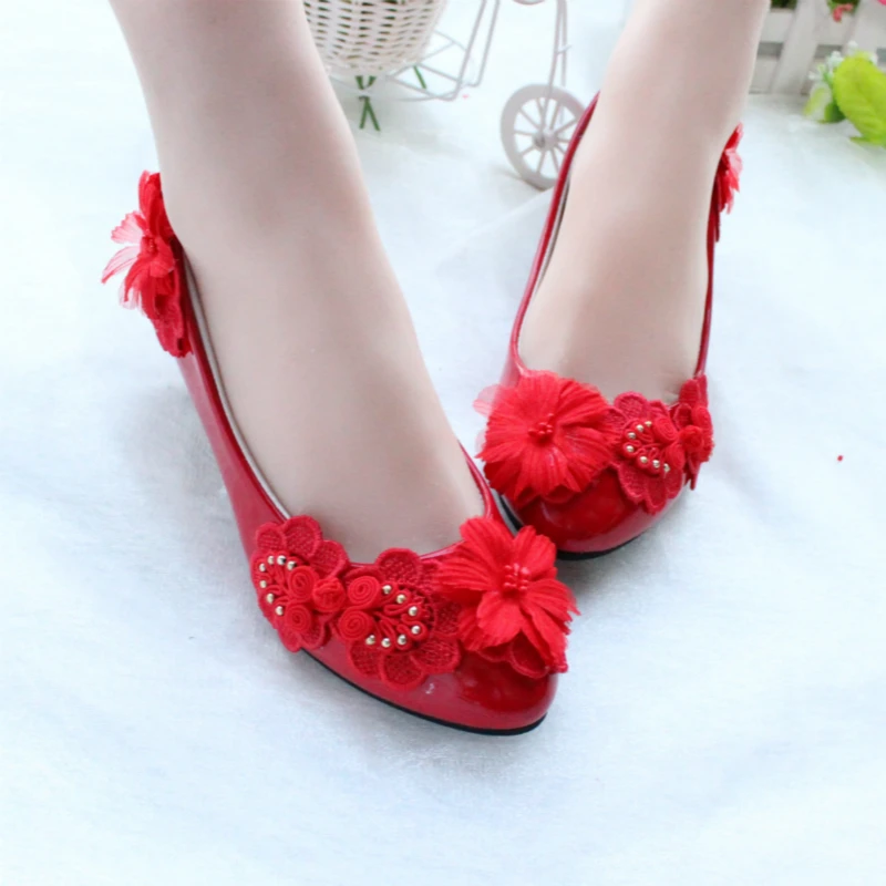 

Chinese wedding date bridal shoes red handmade lace flowers NQ275 ladies girls party anniversary dancing proms dress pumps red