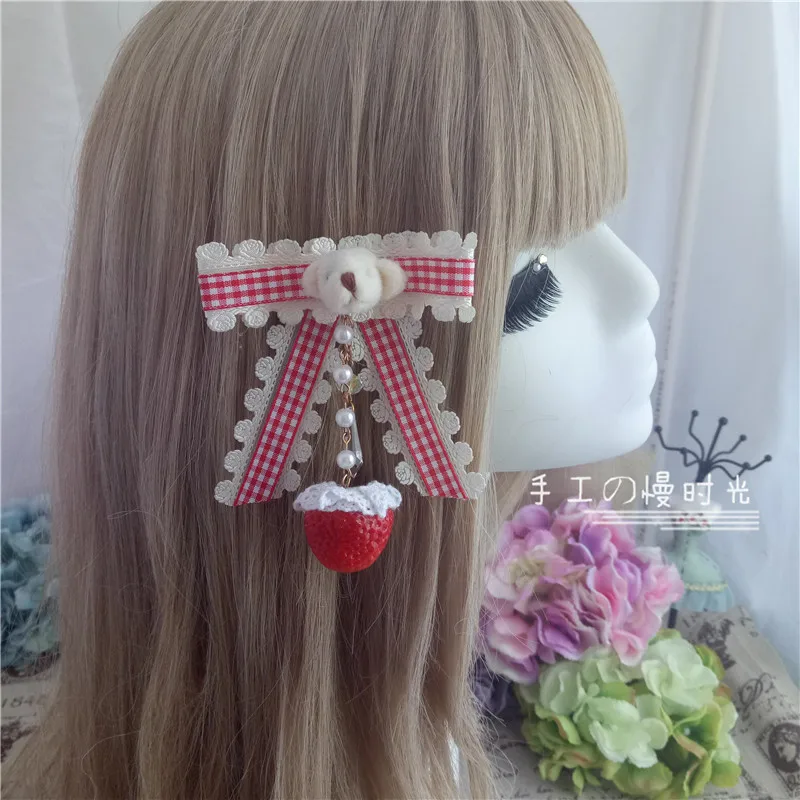 

Lolita rattan case to receive the portable strawberry hair accessories straw edge clip KC headband hairpin box strawberry